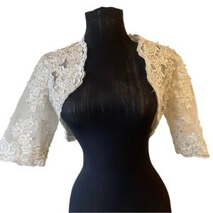 Vintage Cream Lace Bolero